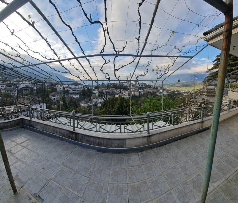 Your Home Away From Home! Gjirokastër Exterior foto